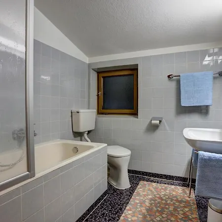 Daire Rainer Siess *